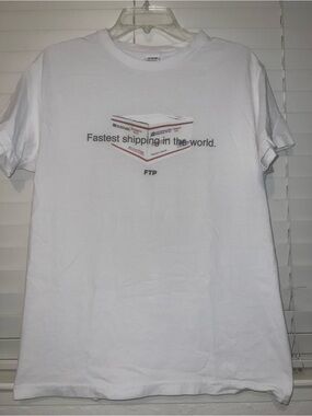 FTP - Shipping Box white t-Shirt - size medium - good pre-owned condition